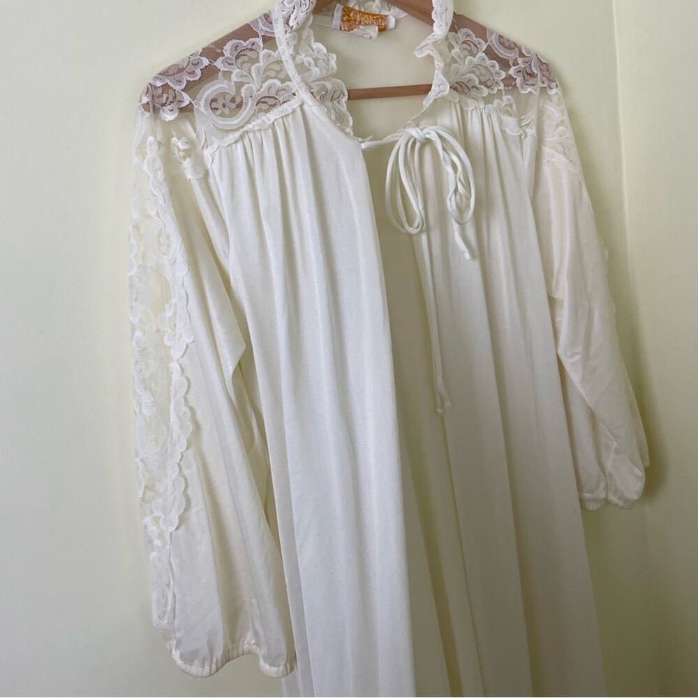 Vintage Ilise Stevens White Lace Nightgown Robe Made in USA SIZE SMALL - Picture 6 of 12